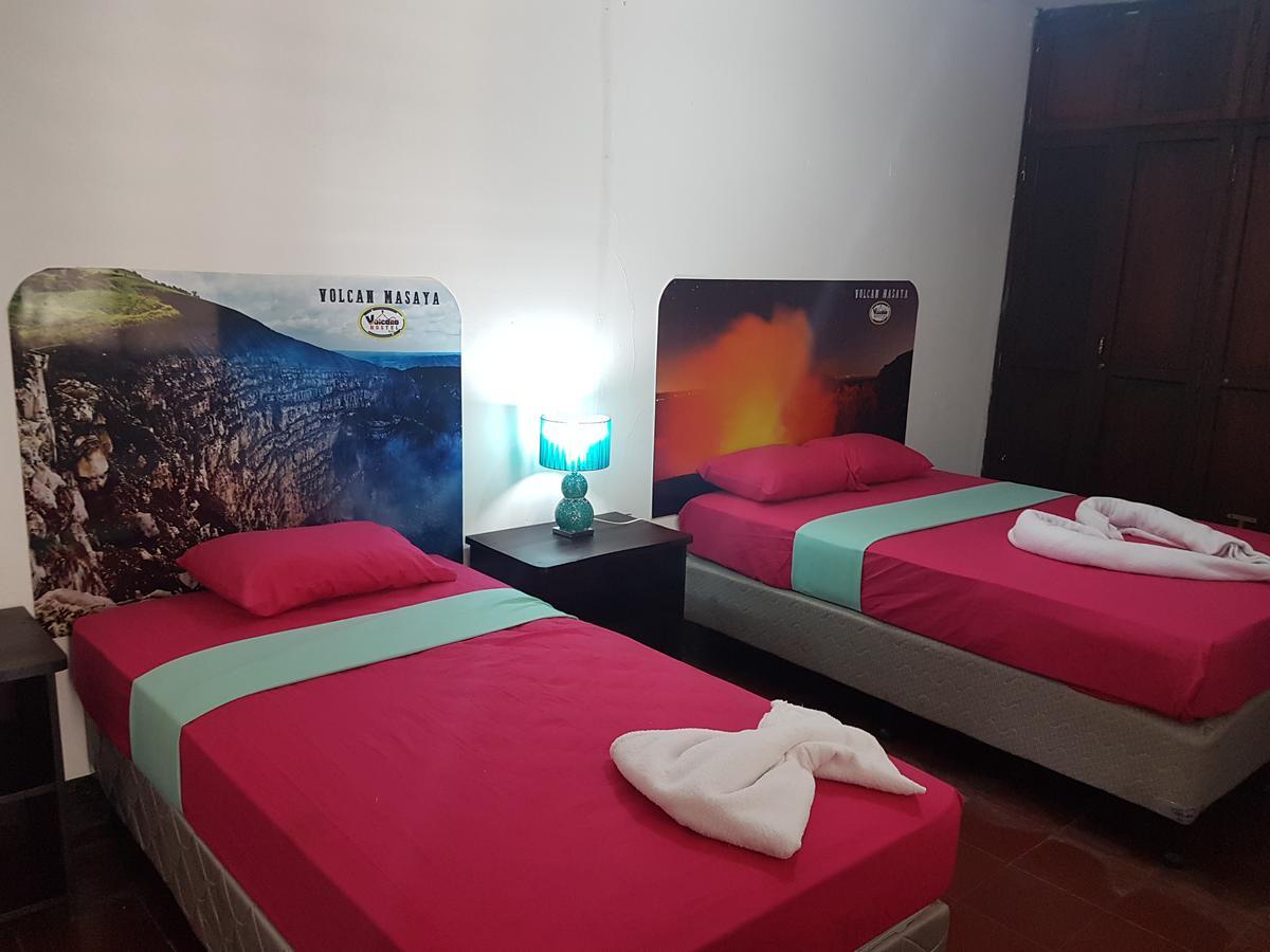 Volcano Hostel León Extérieur photo
