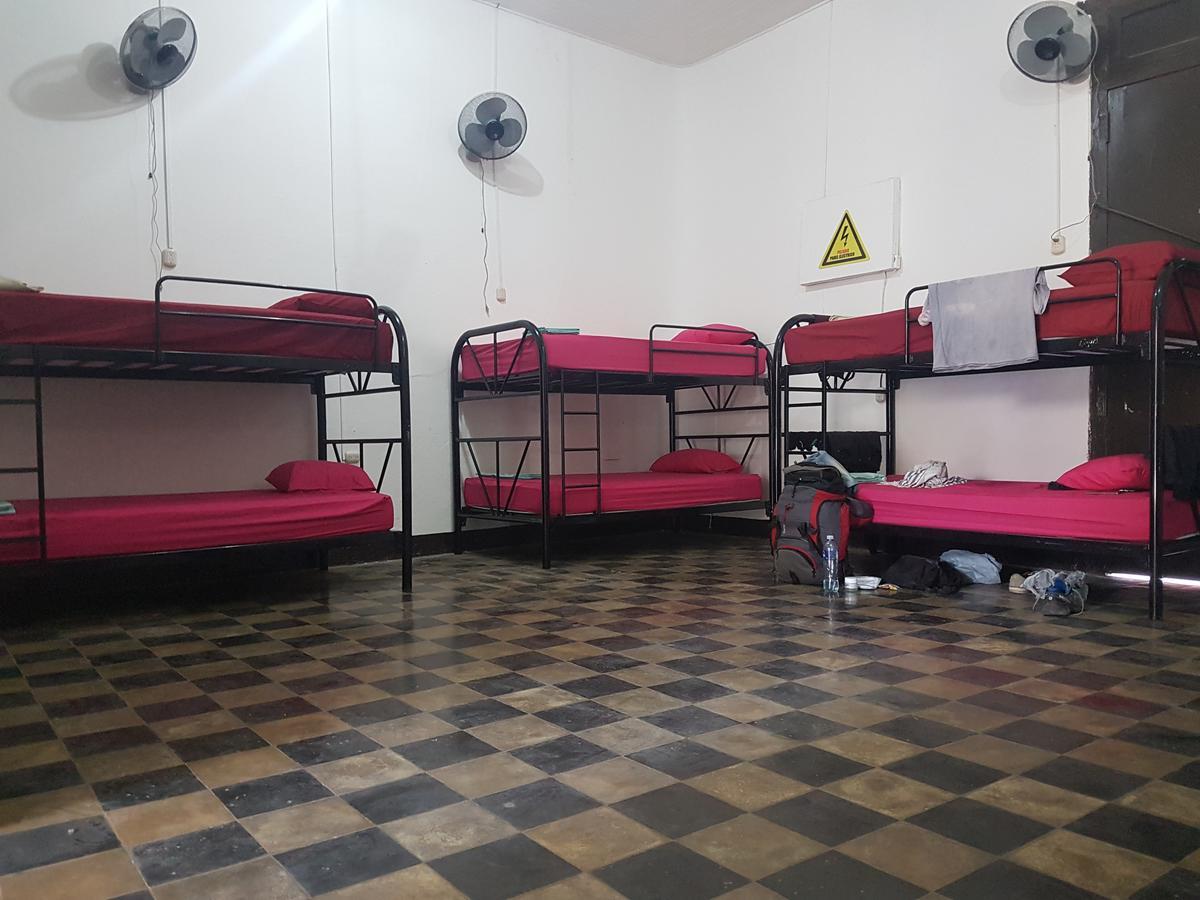 Volcano Hostel León Extérieur photo