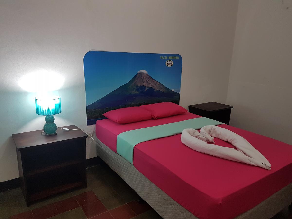 Volcano Hostel León Extérieur photo