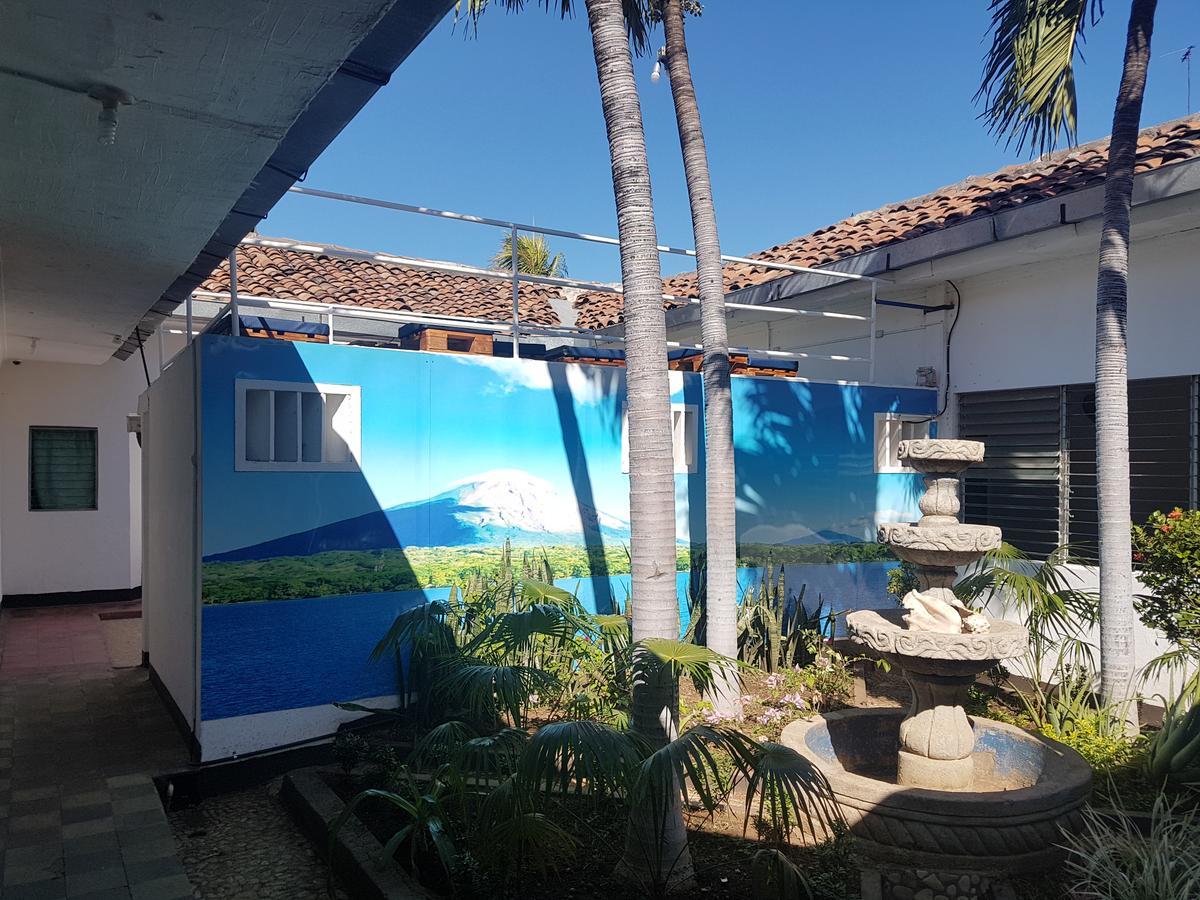 Volcano Hostel León Extérieur photo
